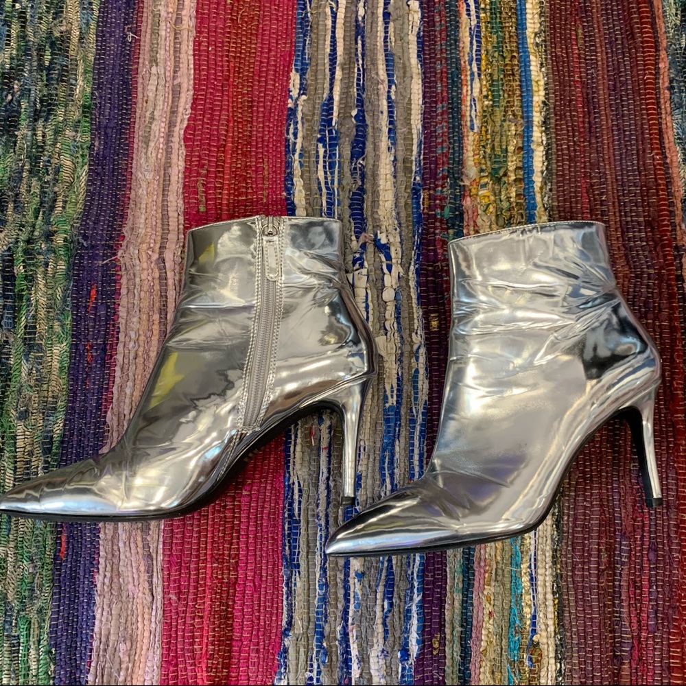 Forever 21 Shiny Silver Booties